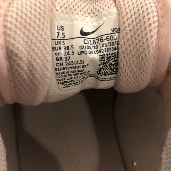 Nike Sneakers (light pink) - Picture 6 of 7